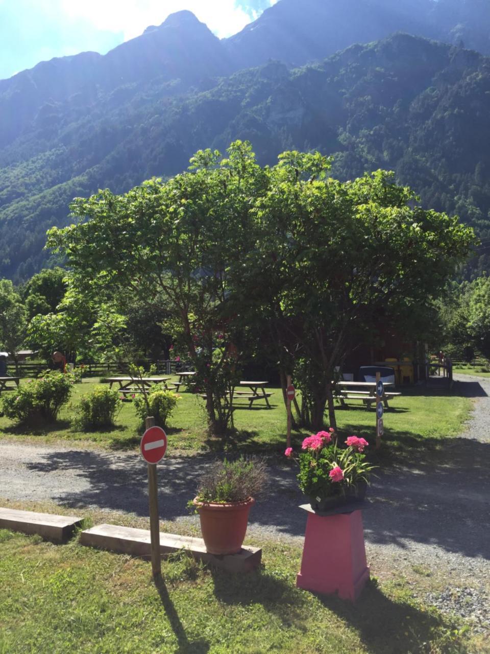 Le Bourg-dʼOisansFerme Noemie别墅 外观 照片